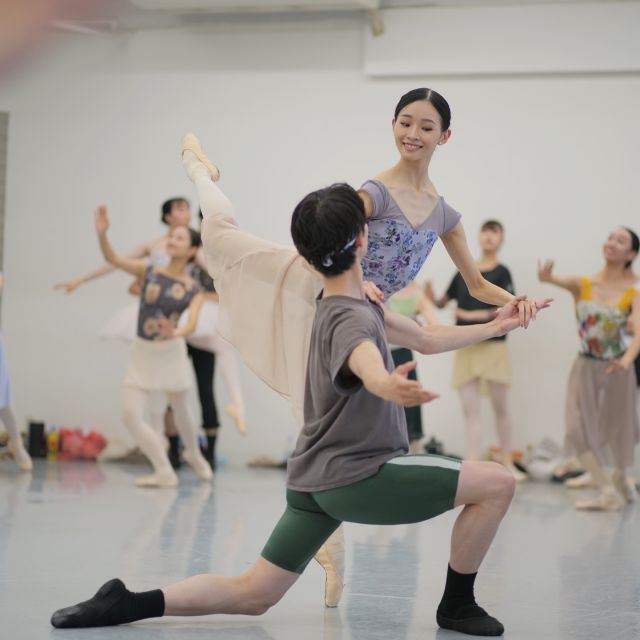 ＼バンコク公演まもなく🇹🇭／
.
.
📸Rehearsalより
.
——————————

🎄BANKOK’S 26TH INTERNATIONAL FESTIVAL 
  OF DANCE＆MUSIC

『くるみ割り人形』
日にち：2024年9月18日(水)
会場：タイ,文化センターメインホール

https://www.tokyocityballet.org/schedule/schedule_001022.html

——————————

※当団でのチケットのお取扱いはございません。

#東京シティバレエ団 #tokyocityballet #tcb #江東区 #tokyo #japan #バレエ #ballet #balletforeveryone.