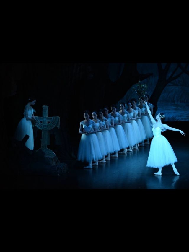 𝑮𝒊𝒔𝒆𝒍𝒍𝒆
東京シティ・バレエ団『ジゼル』
2026年2月7日（土）・8日(日)
📍新国立劇場中劇場

ジゼル／清水愛恵
アルブレヒト／浅田良和
ヒラリオン／杉浦恭太
ミルタ／植田穂乃香
.
.
📸西澤一透 @https.www.nskz.co.jp 
📸3,8 石塚あずさ @azusa_ish 
.
.
改訂演出・振付：安達悦子
（J.コラリ、J.ペロー、Ｍ.プティパに基づく)

指揮：井田勝大
演奏：東京シティ・フィルハーモニック管弦楽団
主催：公益財団法人東京シティ・バレエ団
都民音楽フェスティバル主催：東京都／公益財団法人東京都歴史文化財団

*-*-*-*-*-*-*-*-*-*-*-*-*-*-*-*-*-*-*-*-*-*-*-*

#都フェス #都民音楽フェスティバル  #Tokyo_Performing_Music_Festival
#東京シティバレエ団 #tokyocityballet